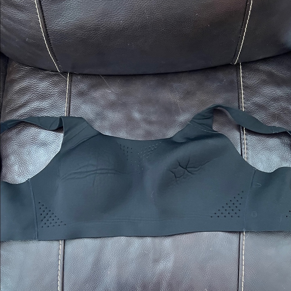 Victoria's Secret Black Seamless Bra